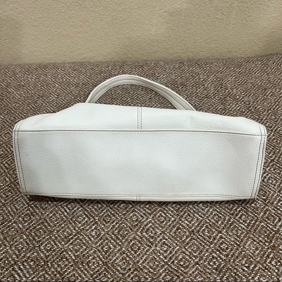 Vtg Kenneth Cole Reaction White Leather Rectangular Y2K Handbag Grunge Preppy - Picture 5 of 9